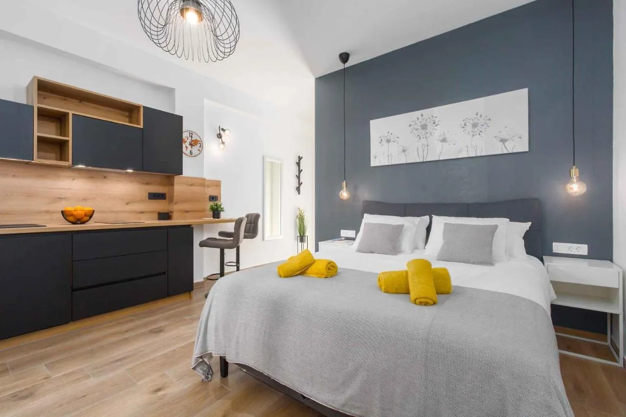 Apartments In Porec - Istrien 43008