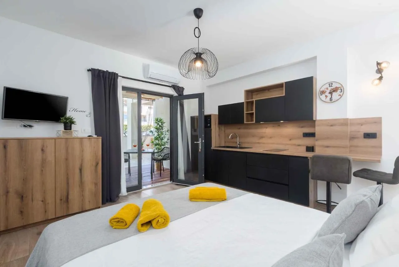 Apartments In Porec - Istrien 43008