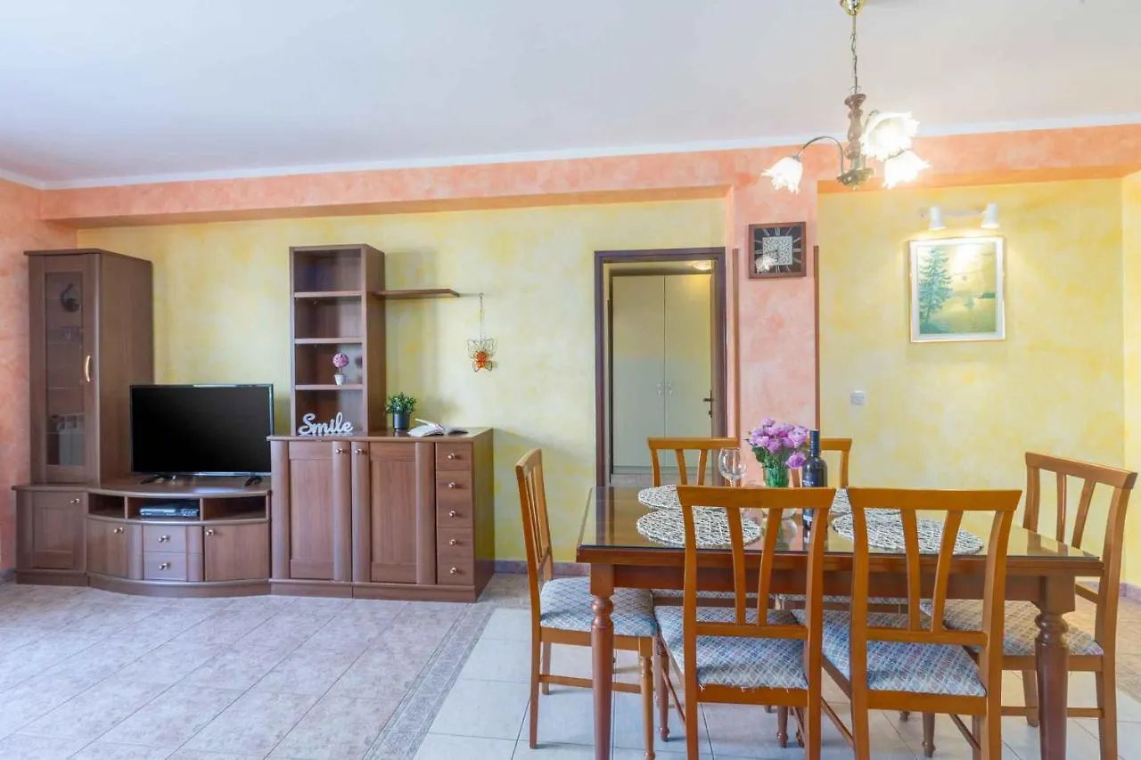Apartments In Porec - Istrien 43008
