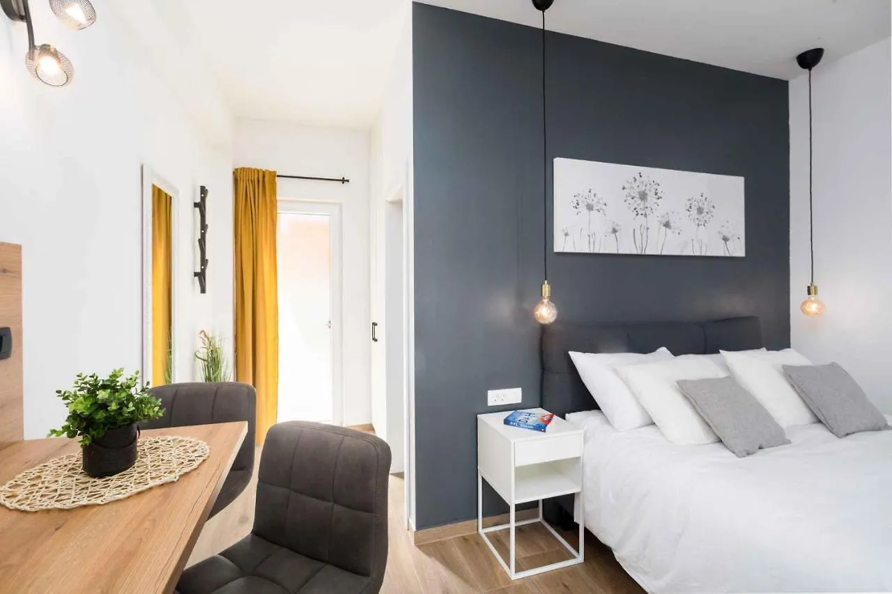 Apartments In Porec - Istrien 43008
