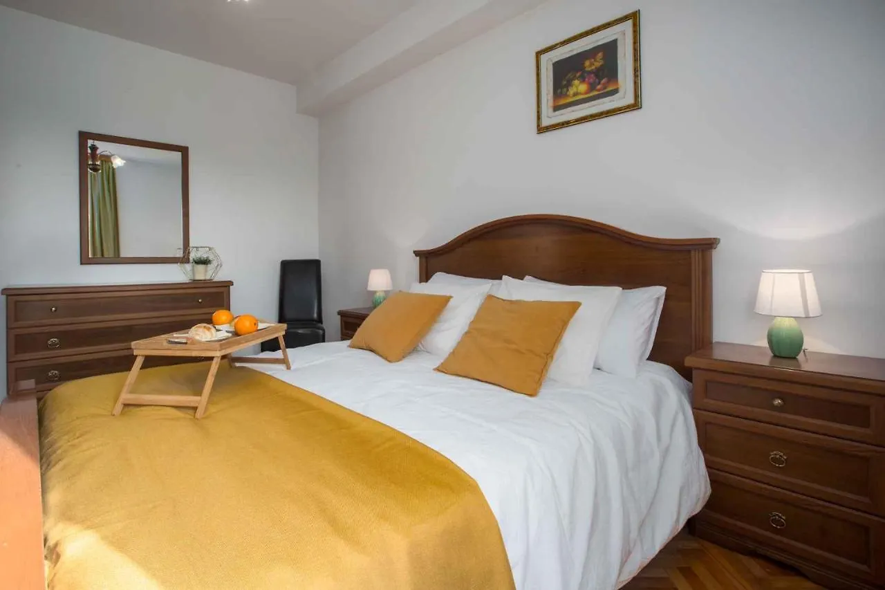 Apartments In Porec - Istrien 43008 0*,  Kroatien